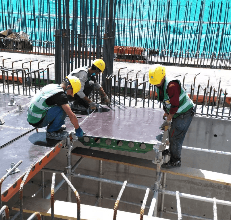 The 100 series wall panel system